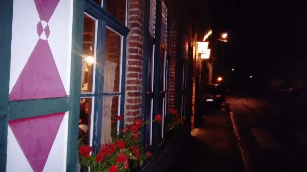 restaurant
